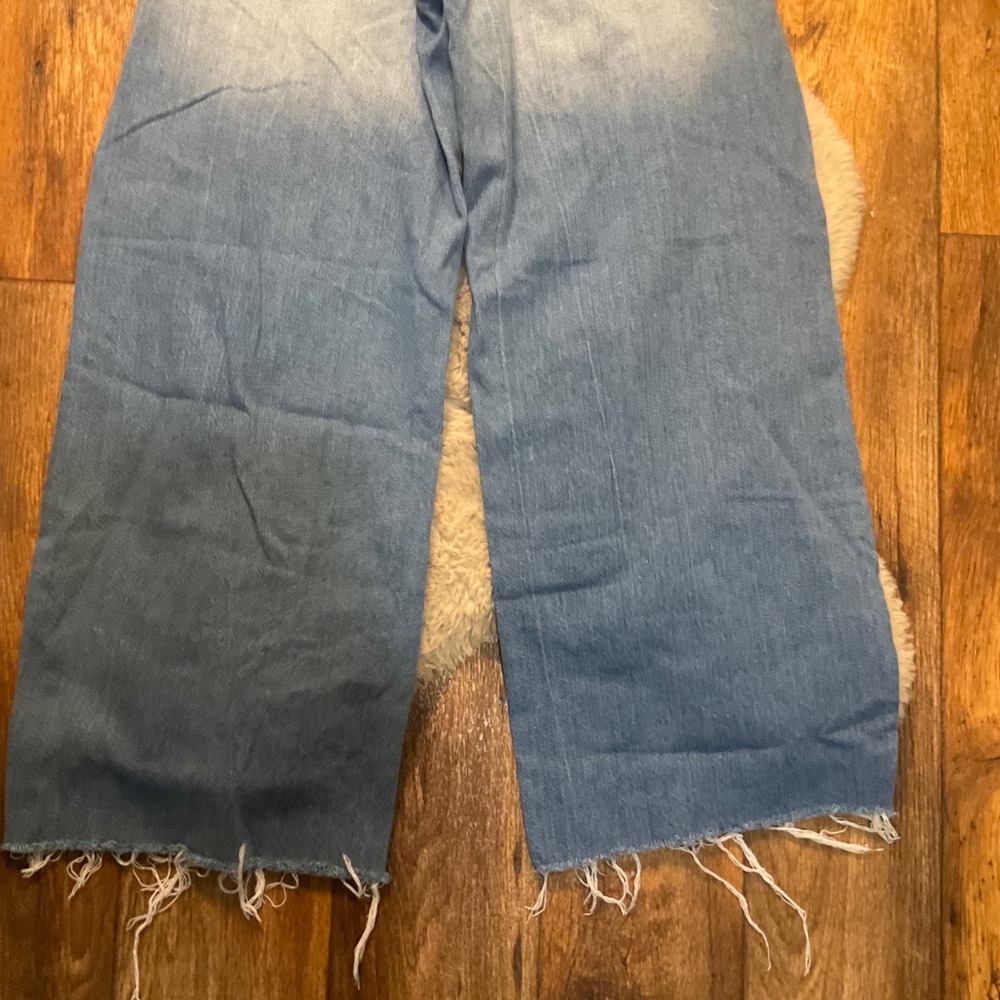 Forever 21 Low Rise Baggy‎ Denim Jeans Size 27 Raw Hem Medium Blue Womens - Picture 9 of 9